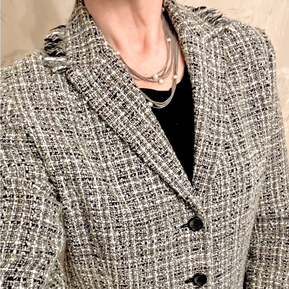 Apostrophe Black and White Tweed Fringe Trim Blazer 10